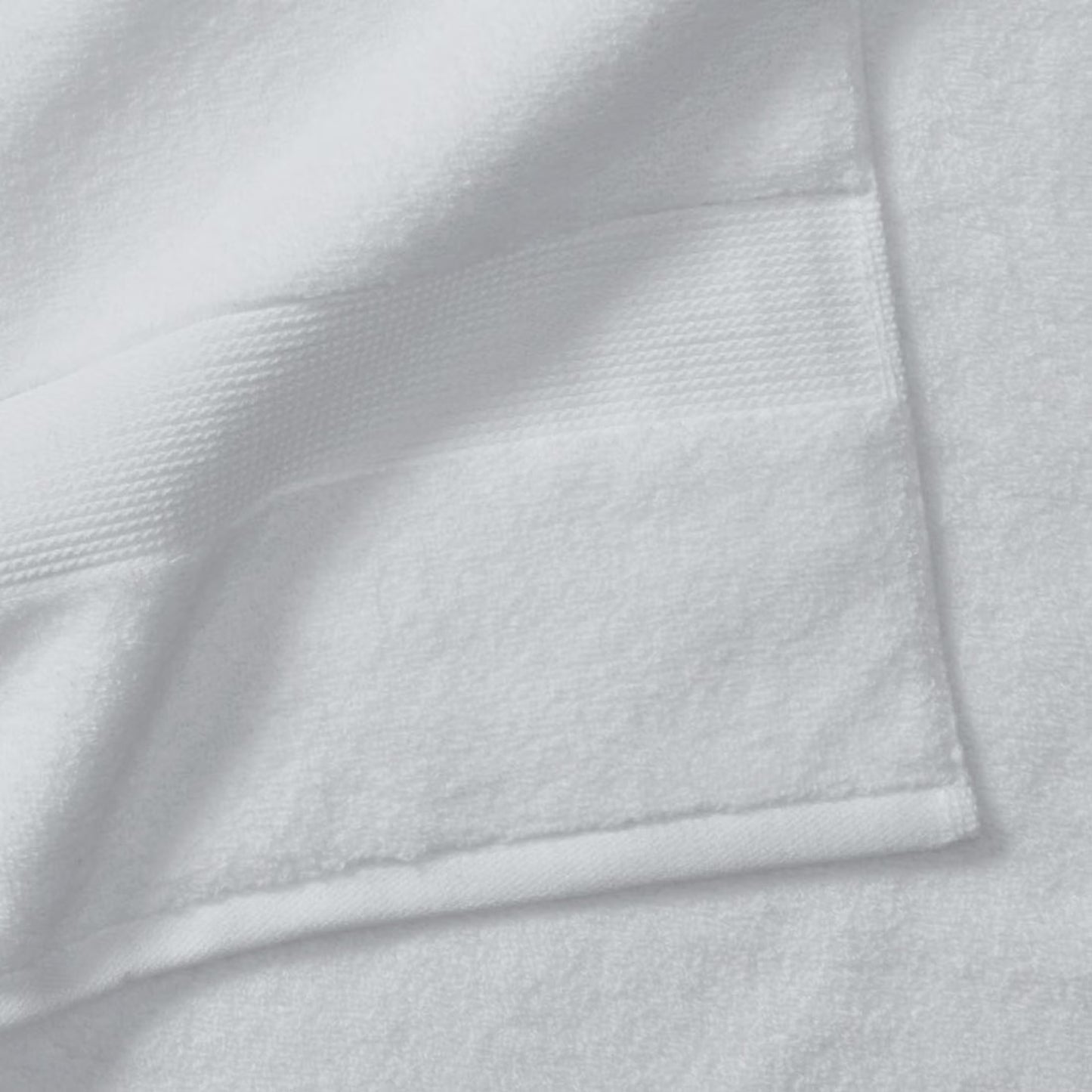 Signature Soft Solid Cotton Bath Towel, Arctic White — 100% Premium Cotton, Ultra Soft & Absorbent, Quick Dry, Hotel Quality Luxury Bath Towel for Bathroom, Spa & Gym
