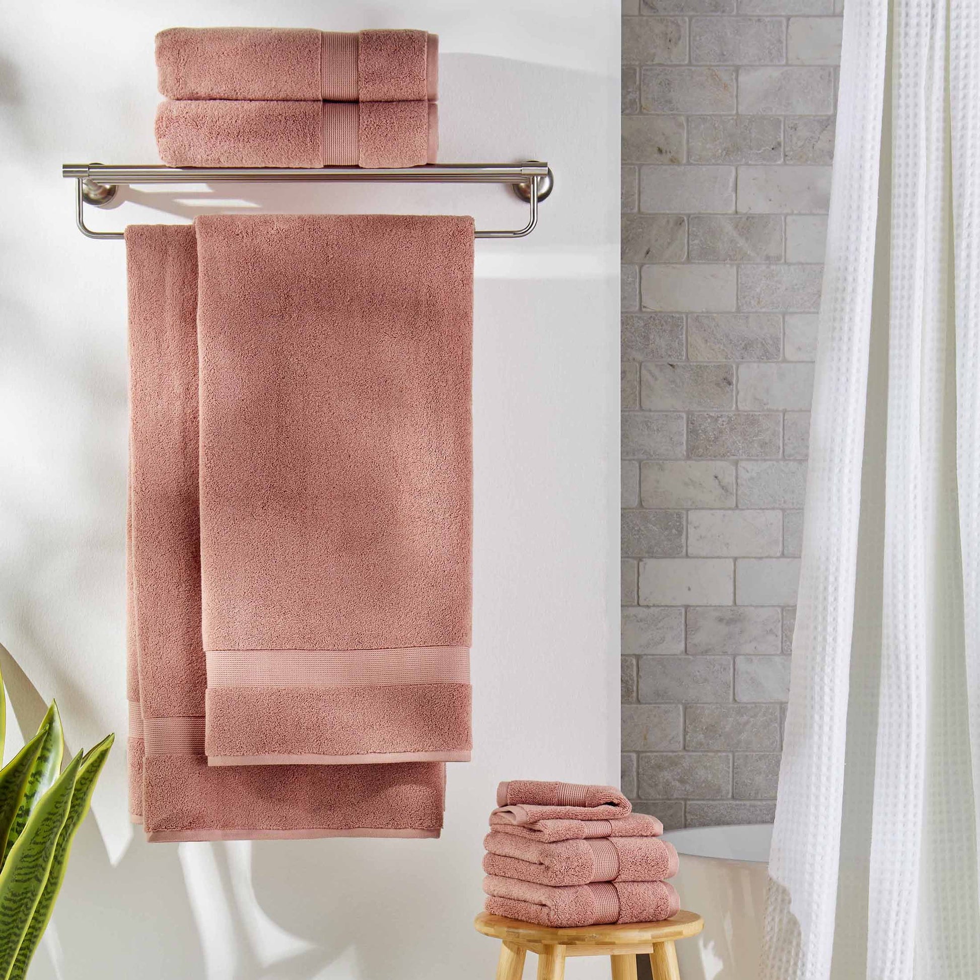 Signature Soft Solid Cotton Bath Towel – Old Rose | Ultra Absorbent, Plush & Luxury Feel