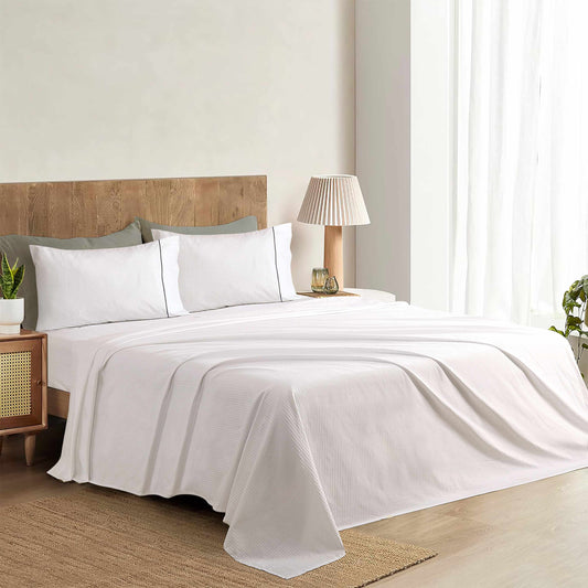 White Stripe Bed Sheet Set – Soft Breathable Microfiber Bedding Set with Pillowcases, Lightweight Wrinkle Resistant All Season Sheet Set for Everyday Comfort
