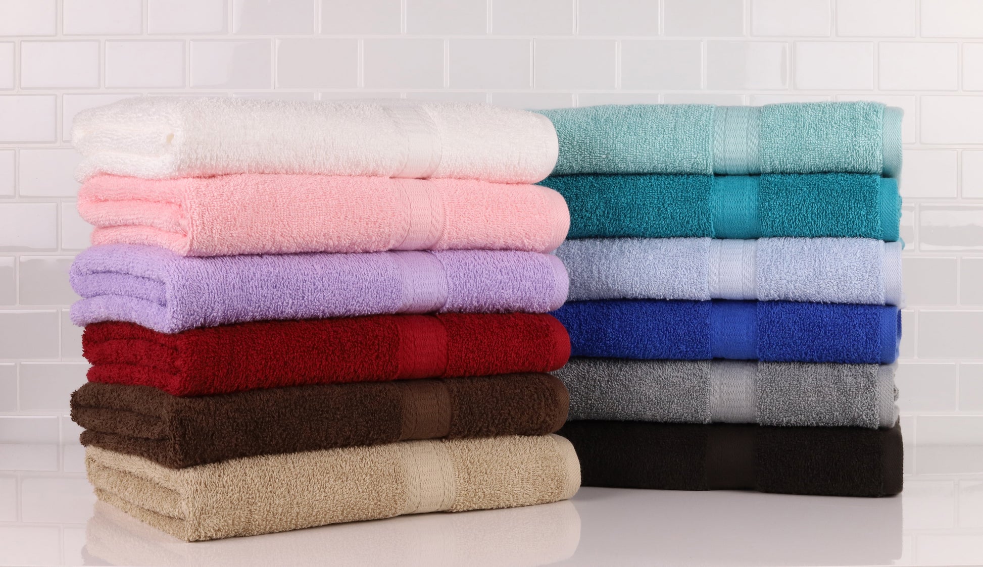 Basic Bath Towel, Soft 100% Cotton and Highly Absorbent Bath Towel, Purple