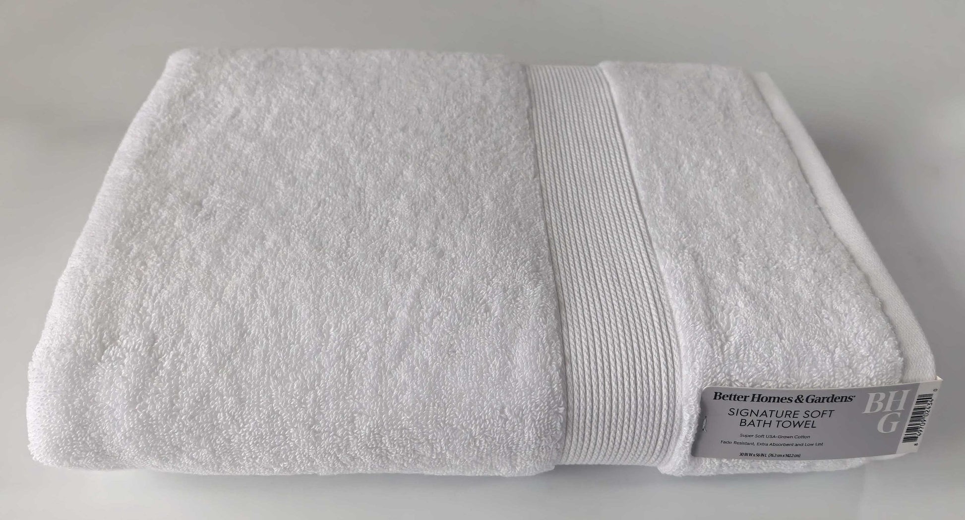 Signature Soft Solid Cotton Bath Towel, Arctic White — 100% Premium Cotton, Ultra Soft & Absorbent, Quick Dry, Hotel Quality Luxury Bath Towel for Bathroom, Spa & Gym