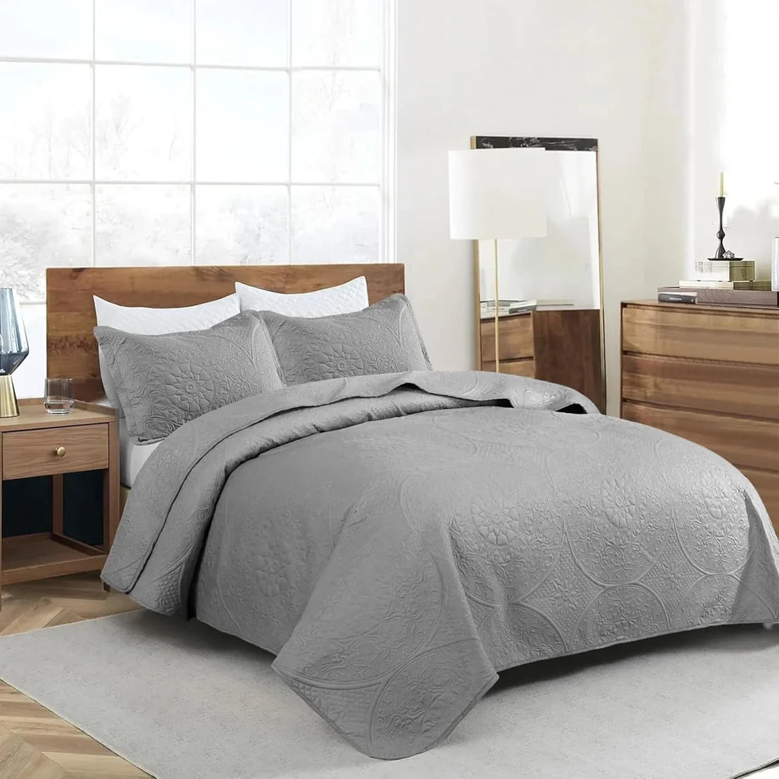 Twin Size Summer Bedspread Quilt Set Modern Coin Pattern Soft Ultrasonic Lightweight Coverlet Bedding Set for All Season Comfort and Everyday Use, Decorative Bedroom Bedspread Includes 1 Quilt and 1 Matching Pillow Sham